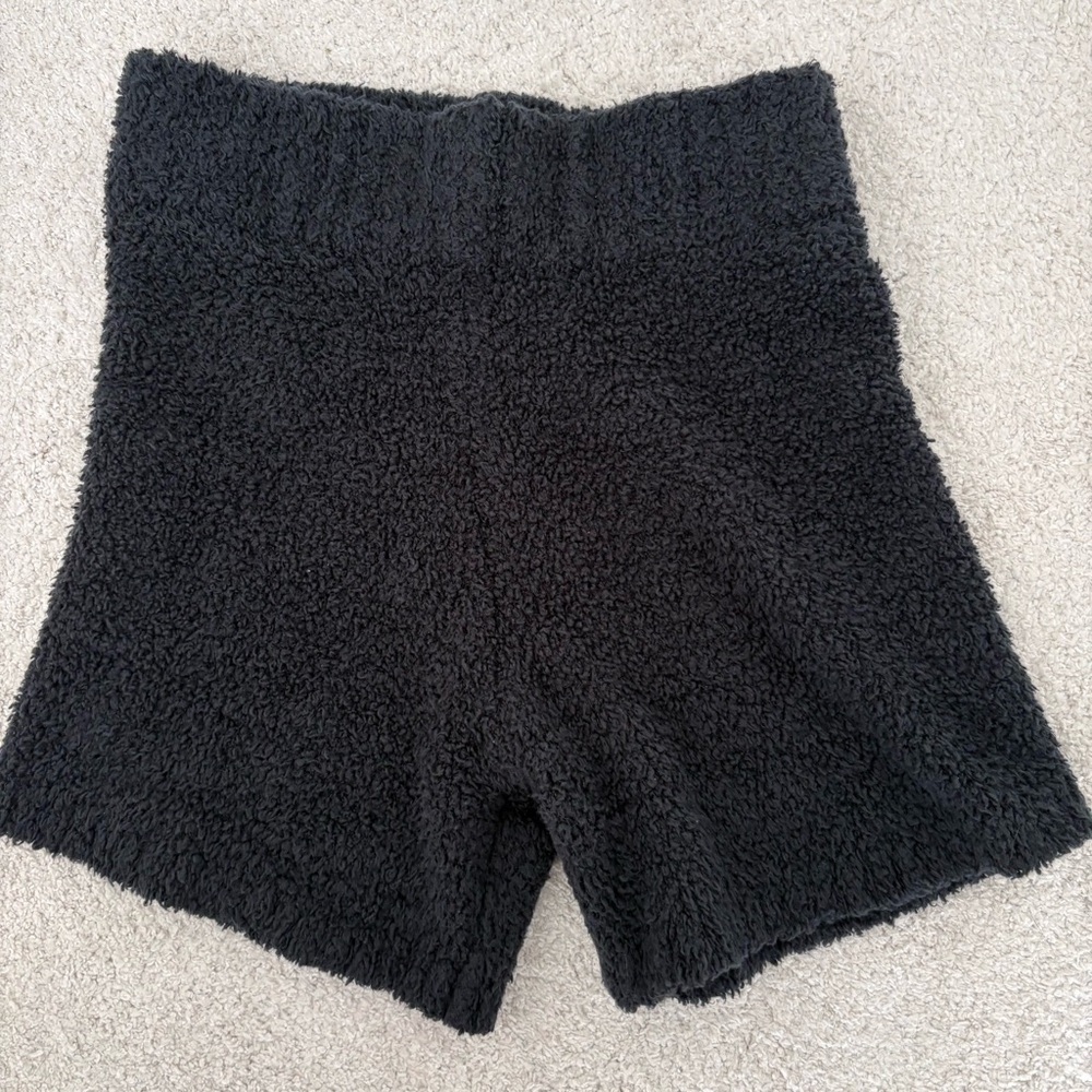 SKIMS Cozy Black Fleece Women's Shorts